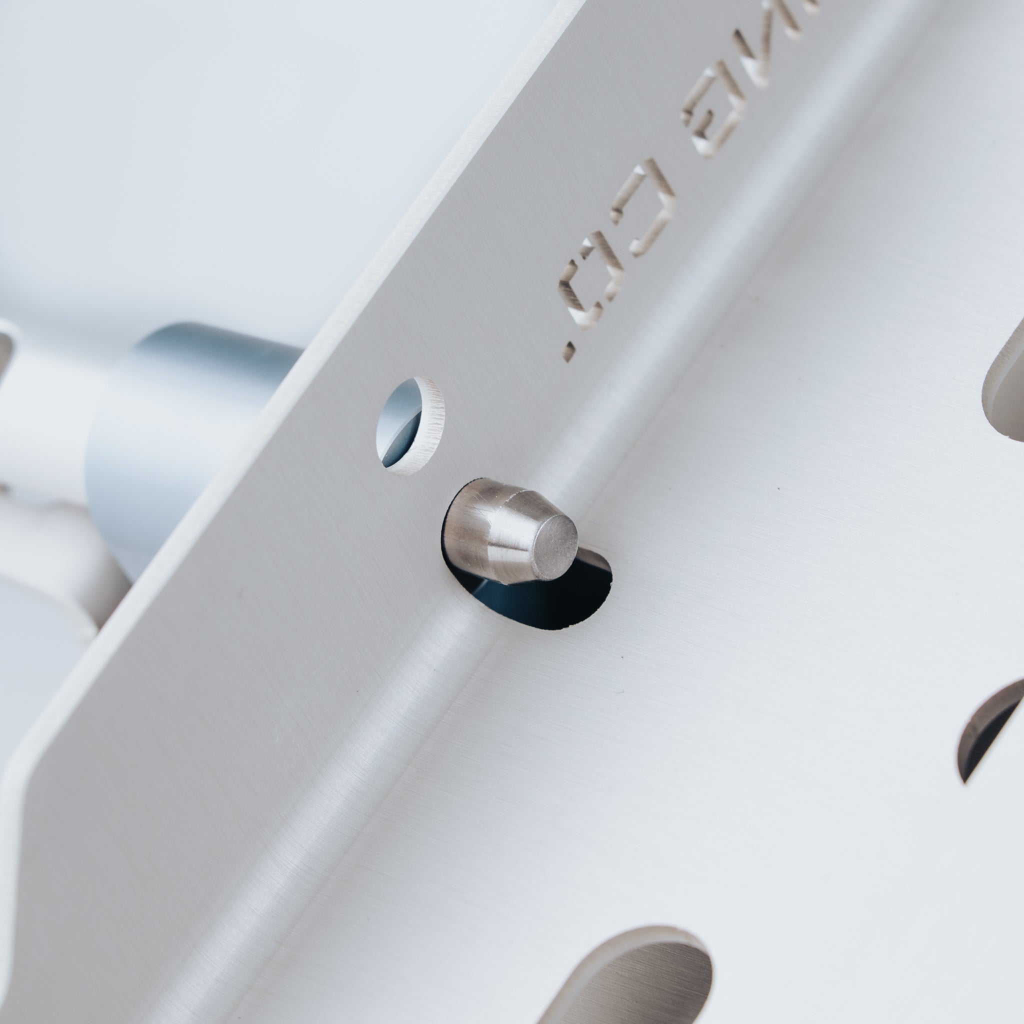 Small Mount – The Mounting Company