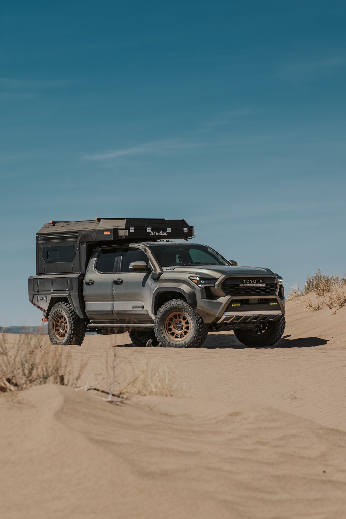 Custom Mountings Quick-Release Mounts, Overlanding, Off-road, Starlink, First-Responder ...