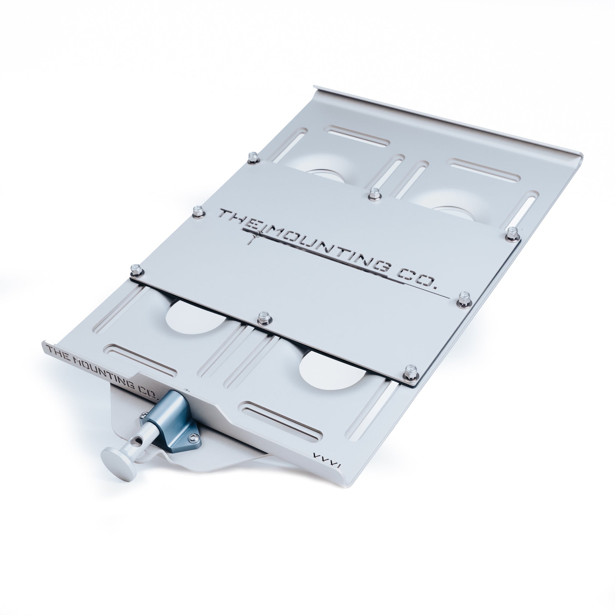 Silver aluminum XXXL Mount with quick-release mechanism and engraved The Mounting Co. logo.
